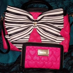 Betsey Johnson magenta purse with wallet